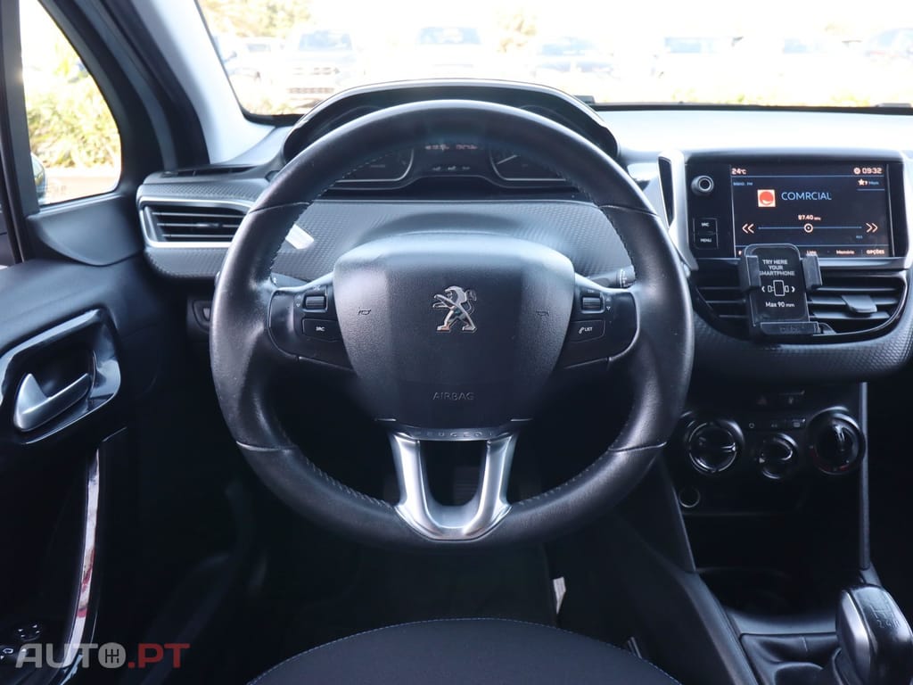 Peugeot 208 1.2 PureTech Style