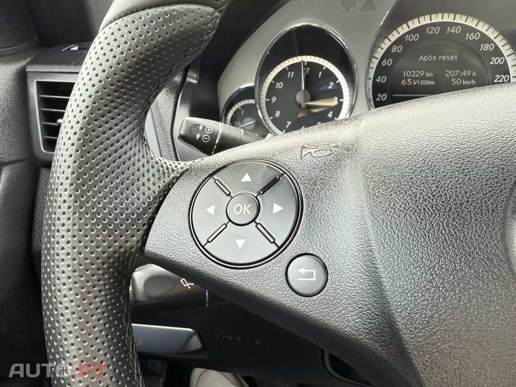 Mercedes-Benz E 250 CDI Avantgarde BlueEfficiency