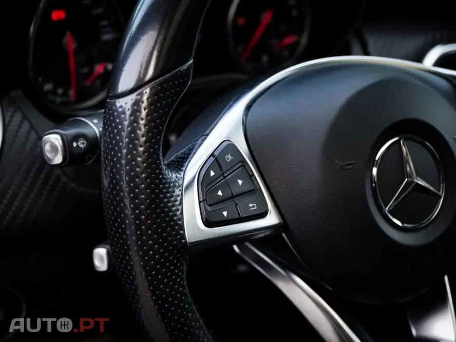 Mercedes-Benz A 180 d AMG Line