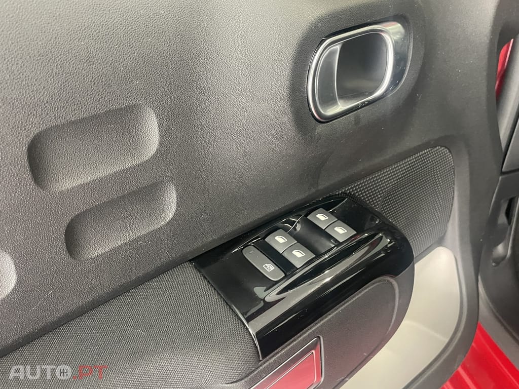 Citroen C3 1.2 PureTech Shine