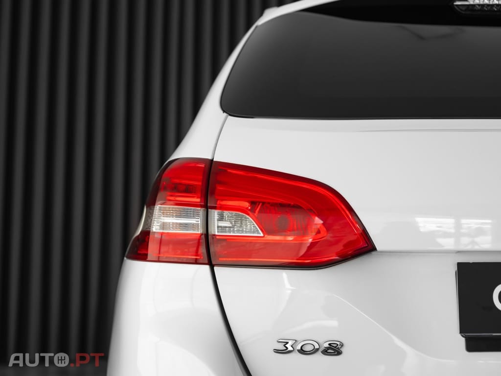 Peugeot 308 SW 1.5 BlueHDi Allure EAT8