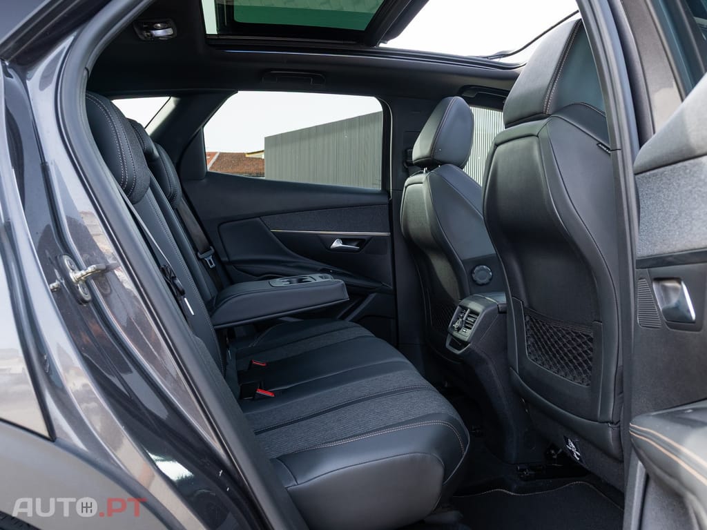 Peugeot 3008 1.5 BlueHDi GT Line EAT8