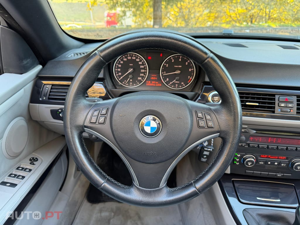 BMW 320 i Cabrio