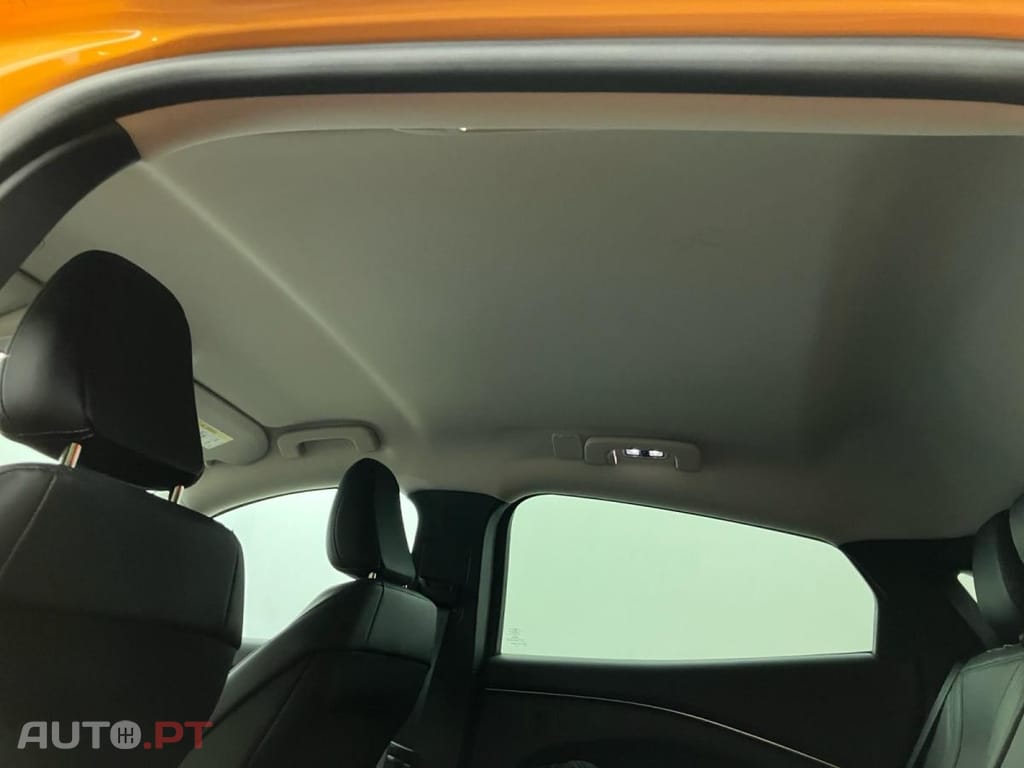 Ford Mustang Mach-E Standard Range