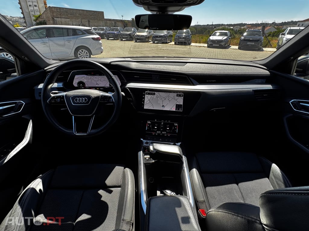 Audi E-Tron 55 quattro S line