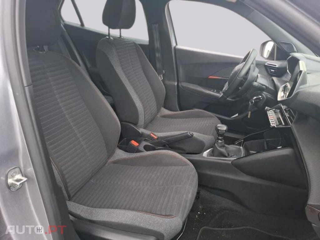 Peugeot 2008 1.2 PureTech