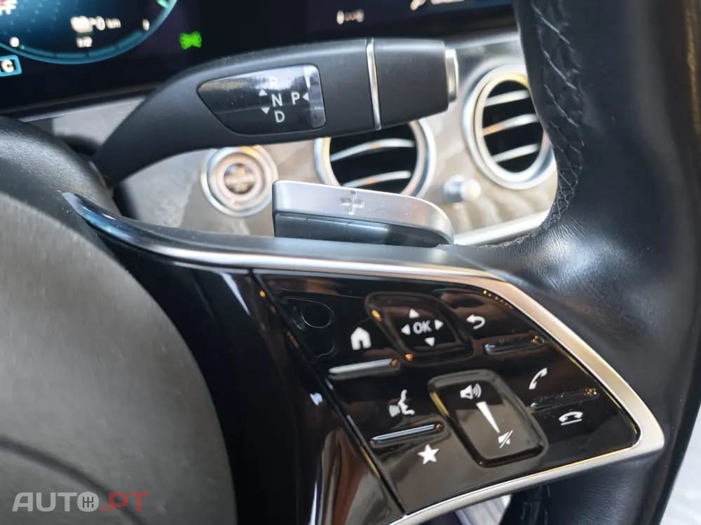 Mercedes-Benz E 300 e Station 9G-TRONIC AMG Line