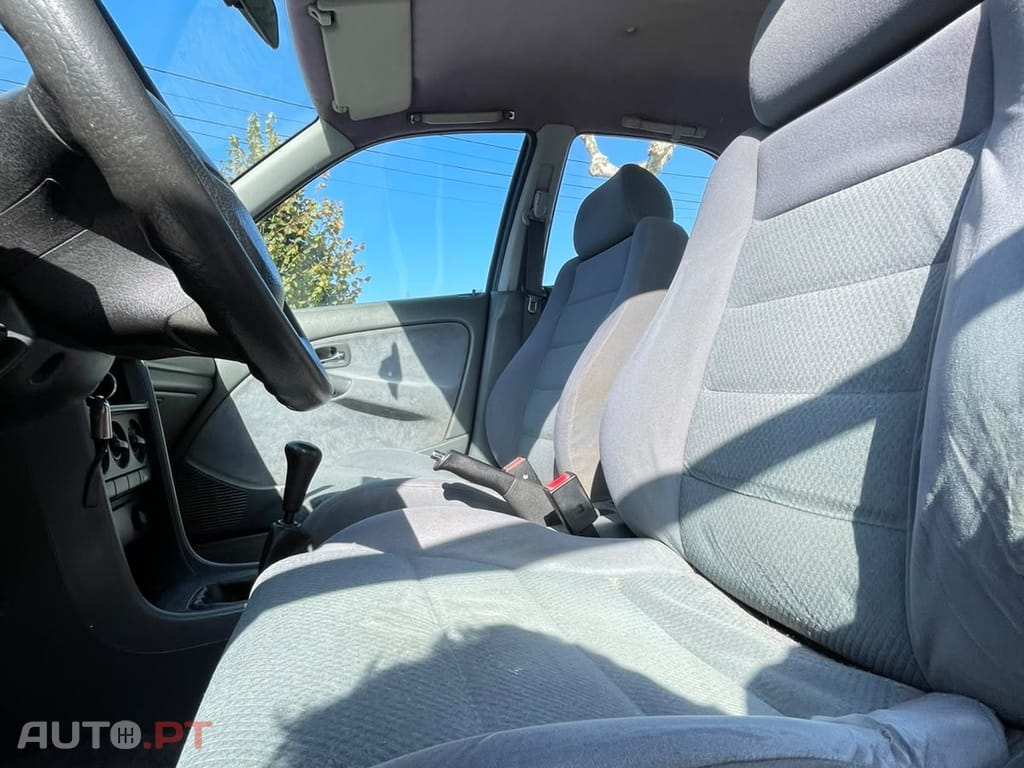 Honda Civic 1.4 LS