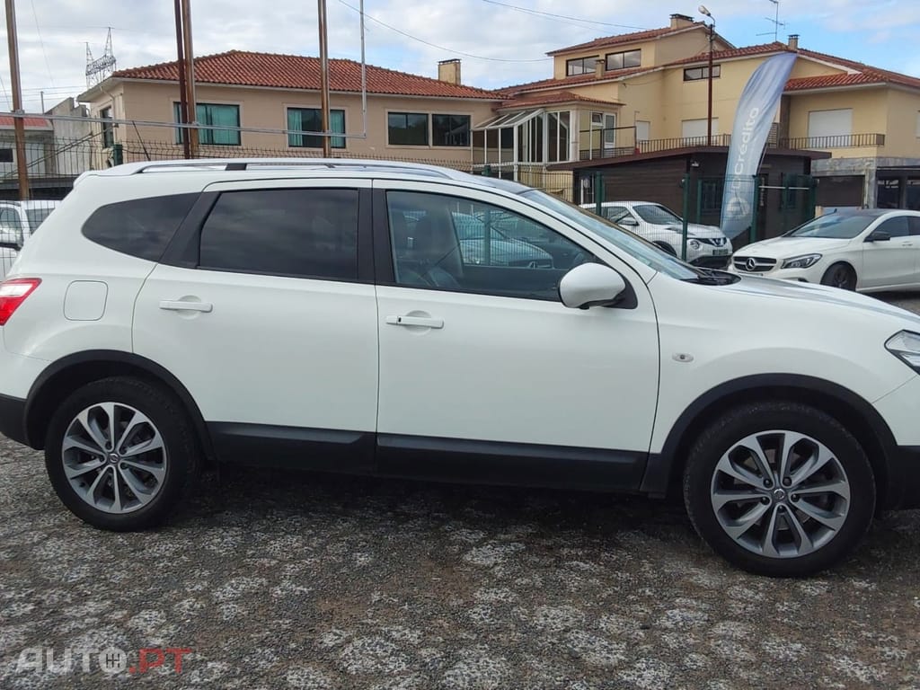 Nissan Qashqai +2 1.6 dCi Tekna Premium 18 360 S&S