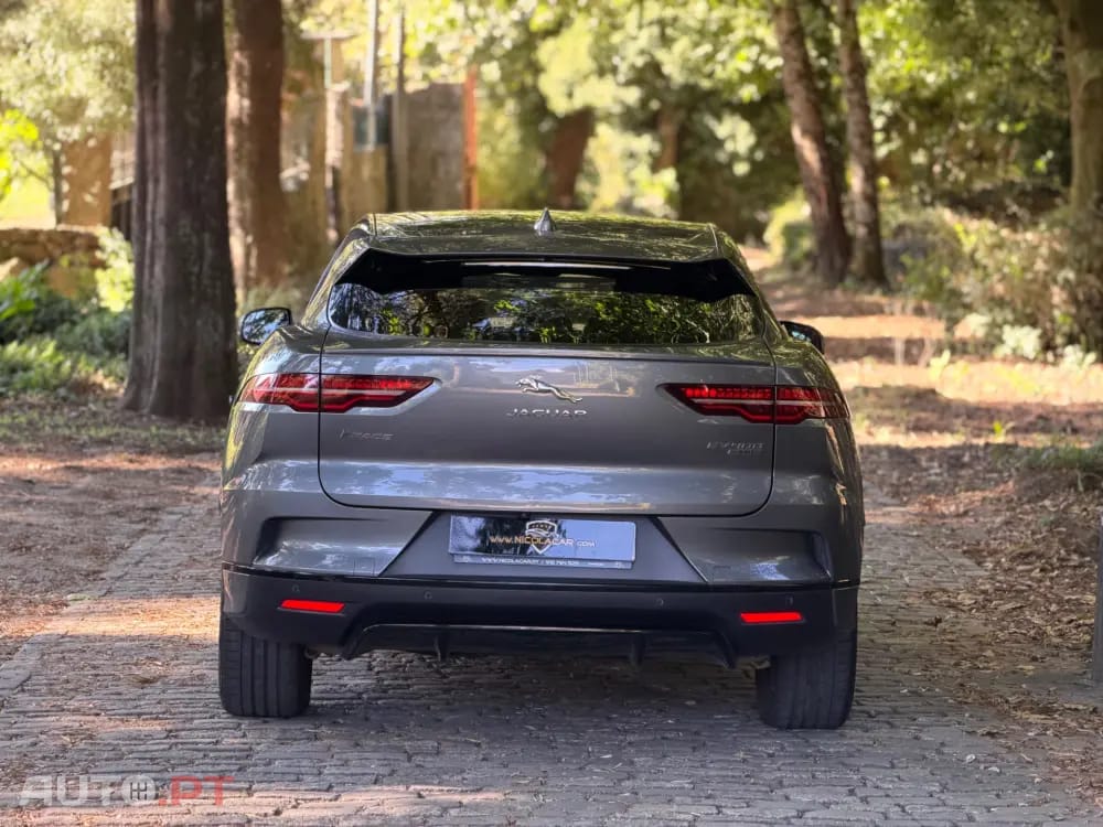Jaguar I-Pace EV400 R-Dynamic HSE AWD