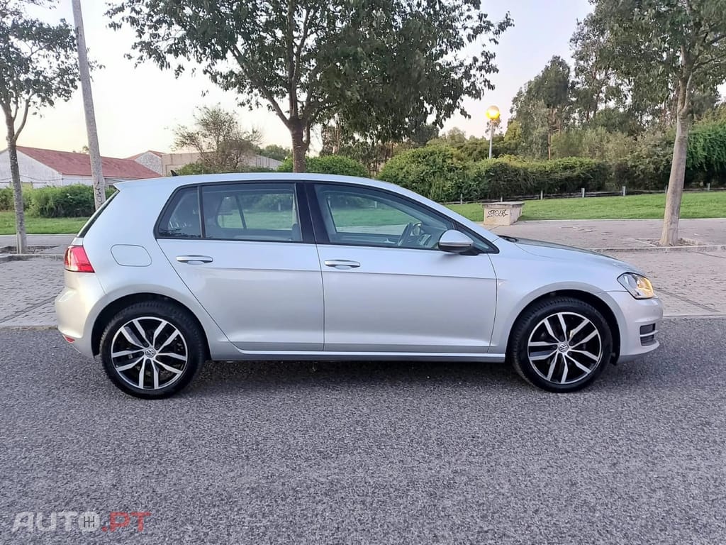 Volkswagen Golf 1.6 TDi GPS Edition