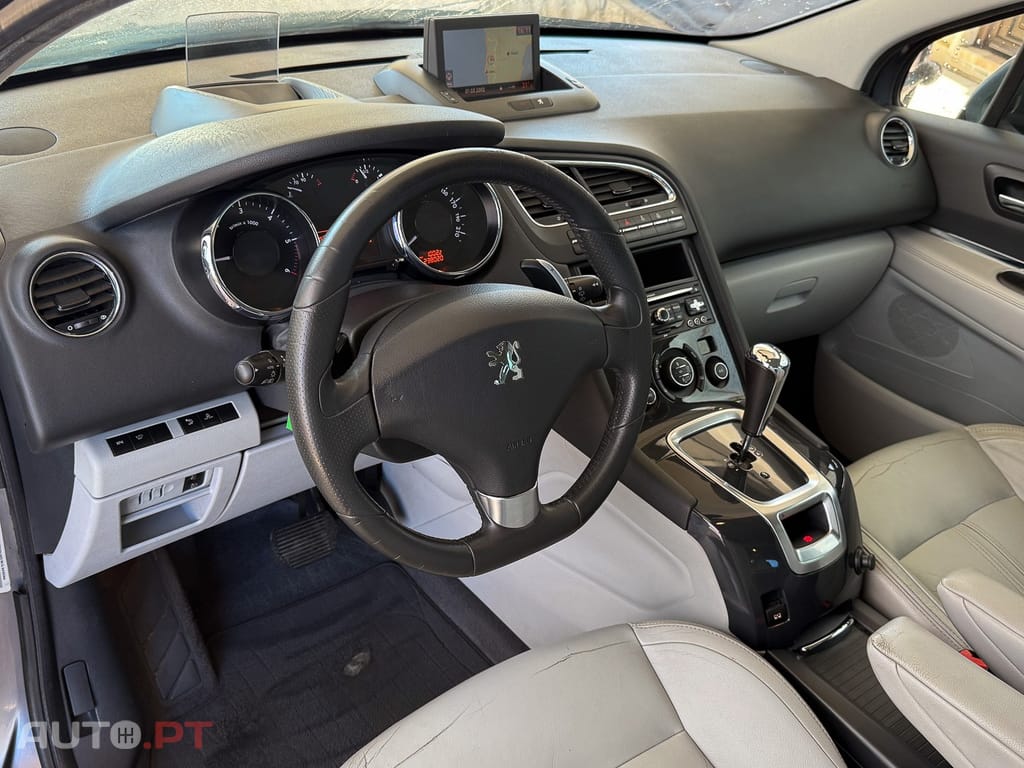 Peugeot 5008 1.6 E-HDi 5L Allure CMP6