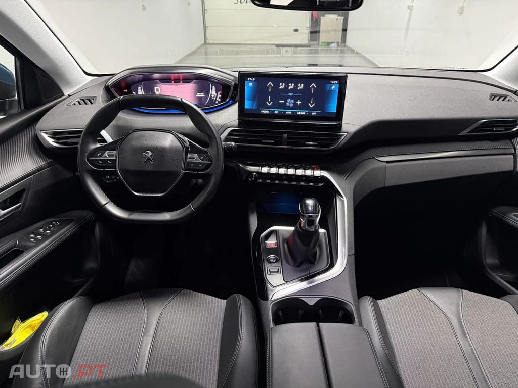 Peugeot 5008 1.2 PureTech Allure