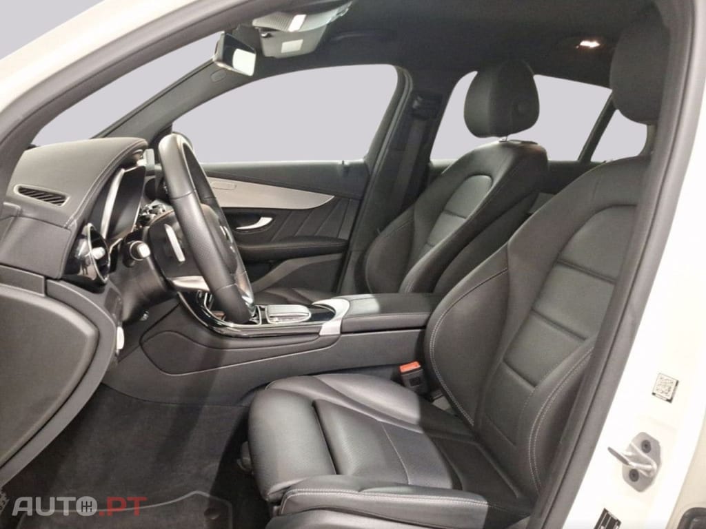 Mercedes-Benz GLC 300 de 4M AMG I.V.A DEDUTÍVEL 