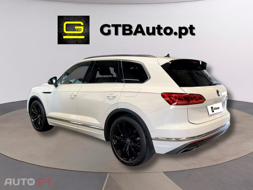 Volkswagen Touareg I.V.A DEDUTIVEL 3.0 TSI eHybrid 4-M