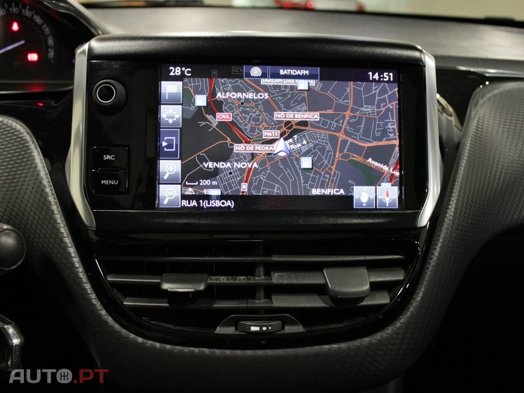 Peugeot 2008 1.2 PureTech Style EAT6