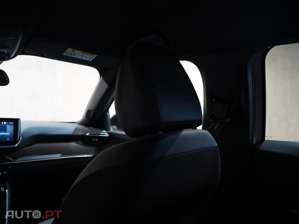 Peugeot 2008 1.2 PureTech Allure