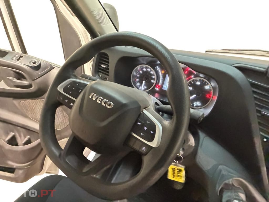 Iveco Daily 2.3 35S14