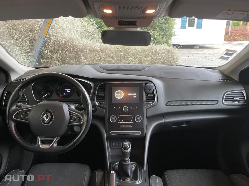 Renault Mégane Sport Tourer 1.5 Blue dCi Zen