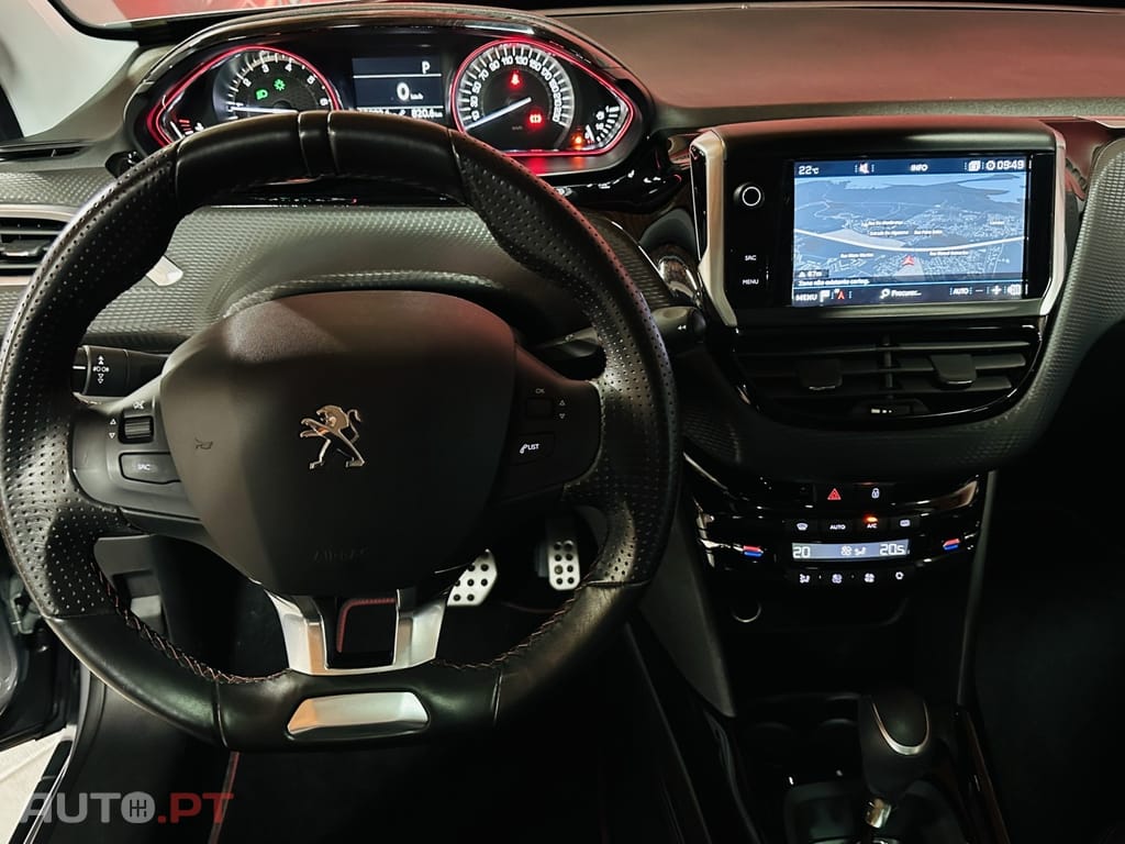 Peugeot 2008 1.2 PureTech GT Line EAT6