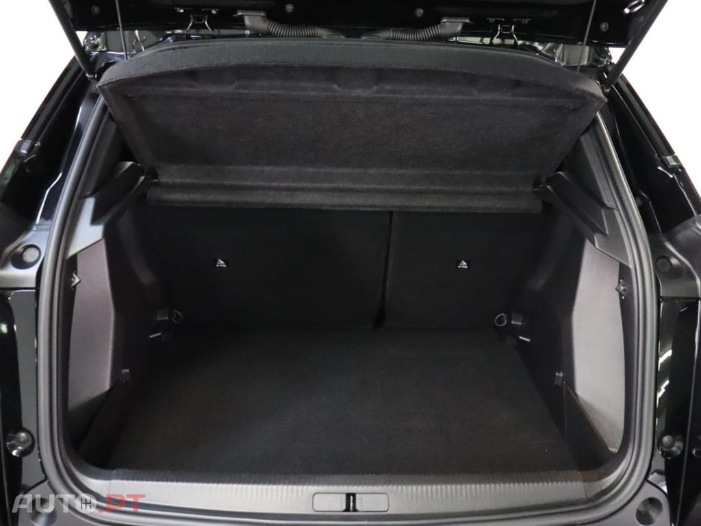 Peugeot 2008 1.5 BlueHDi  Active EAT8