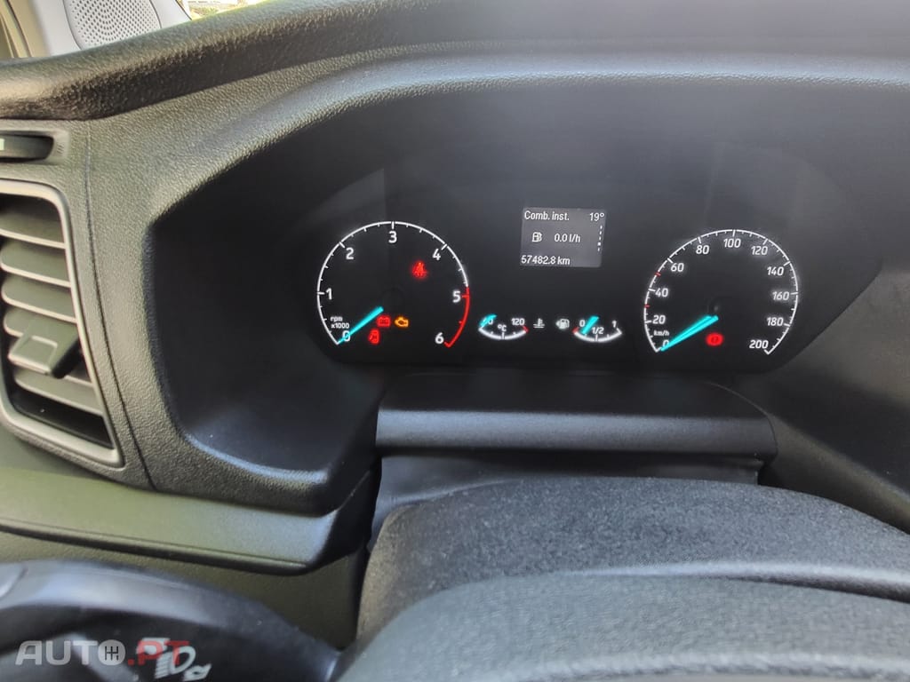 Ford Transit Custom 280L1 2.0 TDCi H1-Tecto Baixo Trend