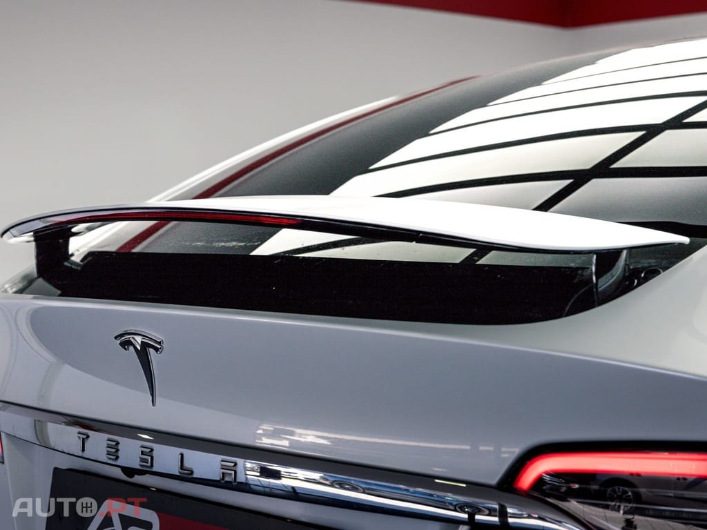 Tesla Model X P100D