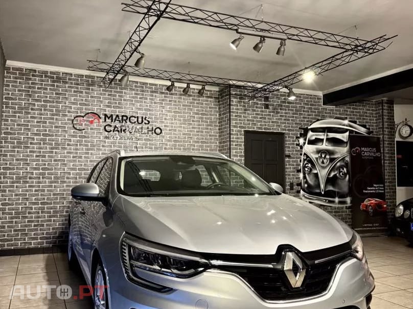 Renault Mégane Sport Tourer BLUE dCi 115 EDC INTENS