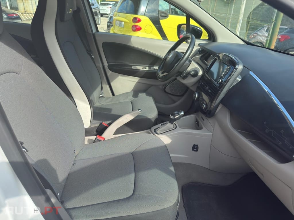 Renault Zoe (c/ Bateria) 22 kwh Life