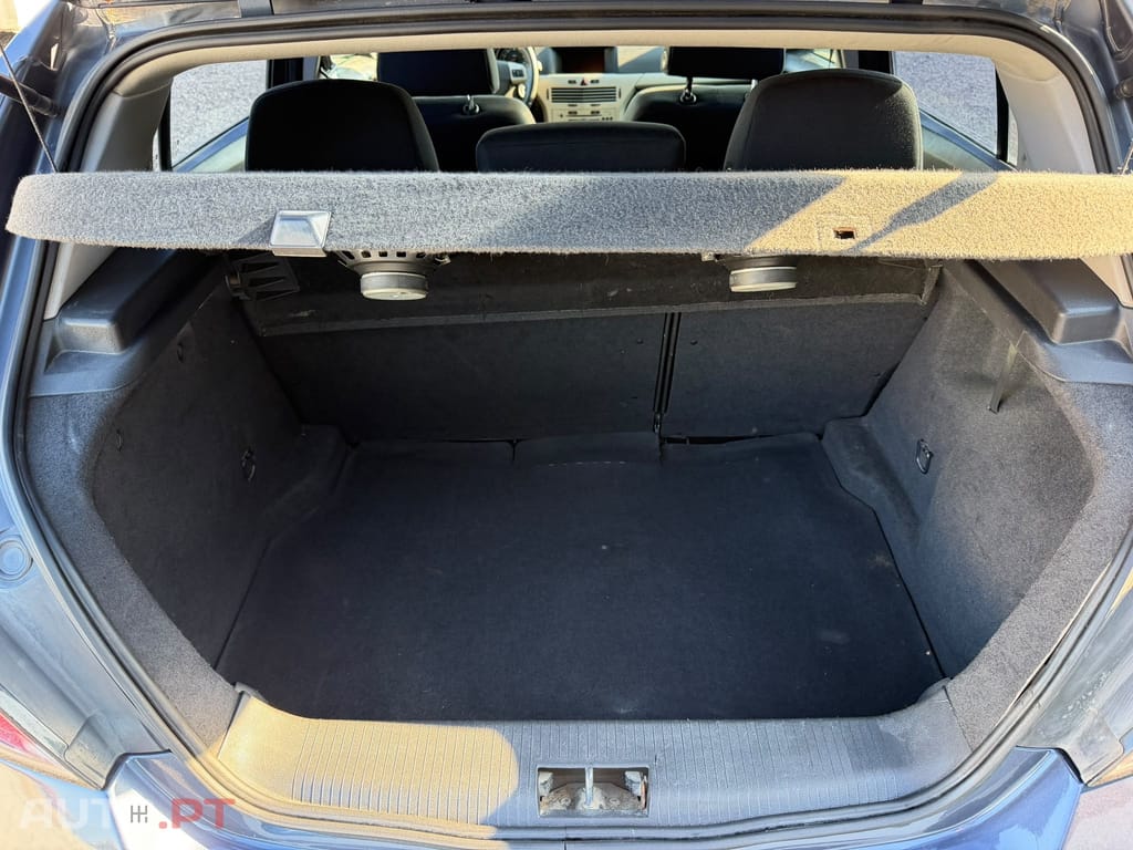 Opel Astra 1.3 CDTi Edition