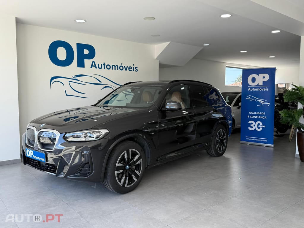 BMW iX3 M Sport Inspiring