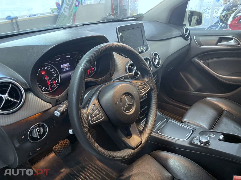 Mercedes-Benz B 180 DCI 7G-DCT Peak Edition