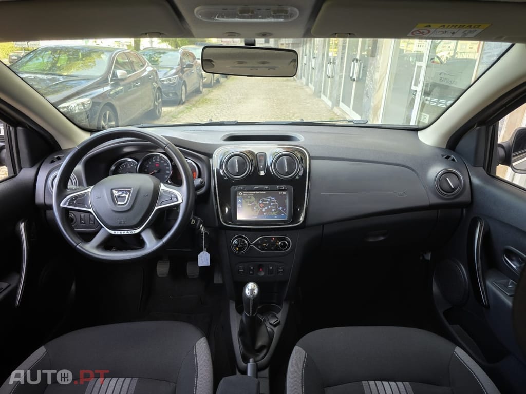 Dacia Sandero Stepway TCe 90 Ambiance