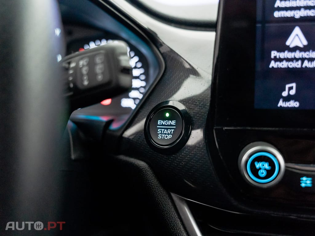 Ford Fiesta 1.0 EcoBoost MHEV ST-Line