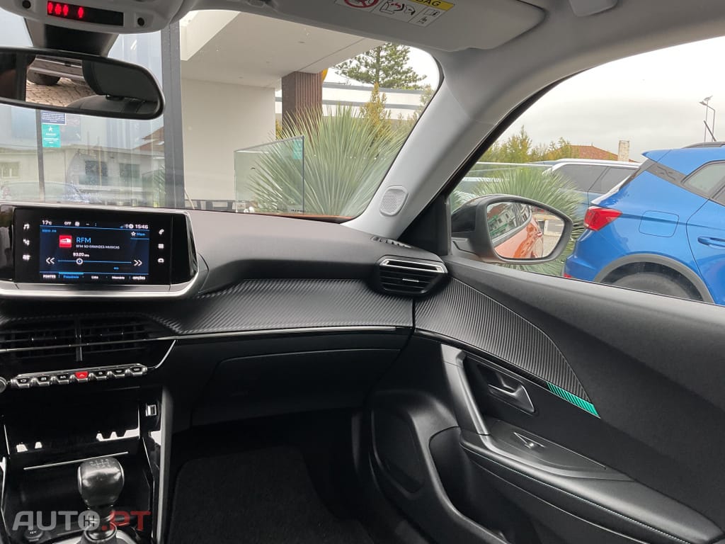 Peugeot 2008 1.5 BlueHDi Allure