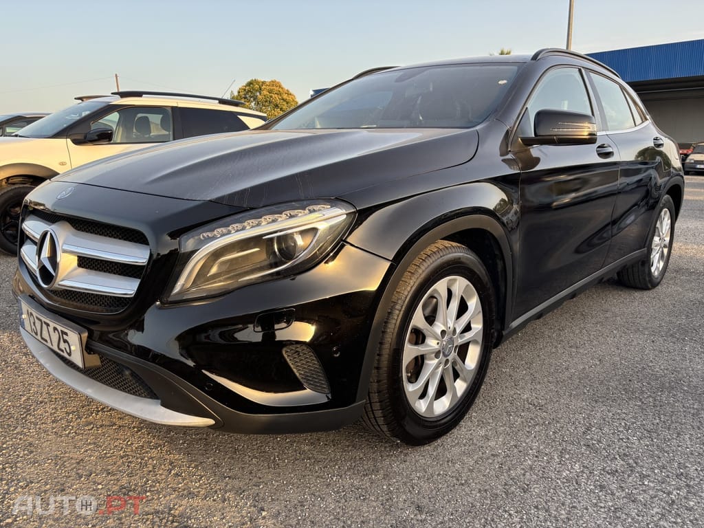 Mercedes-Benz GLA 220 d