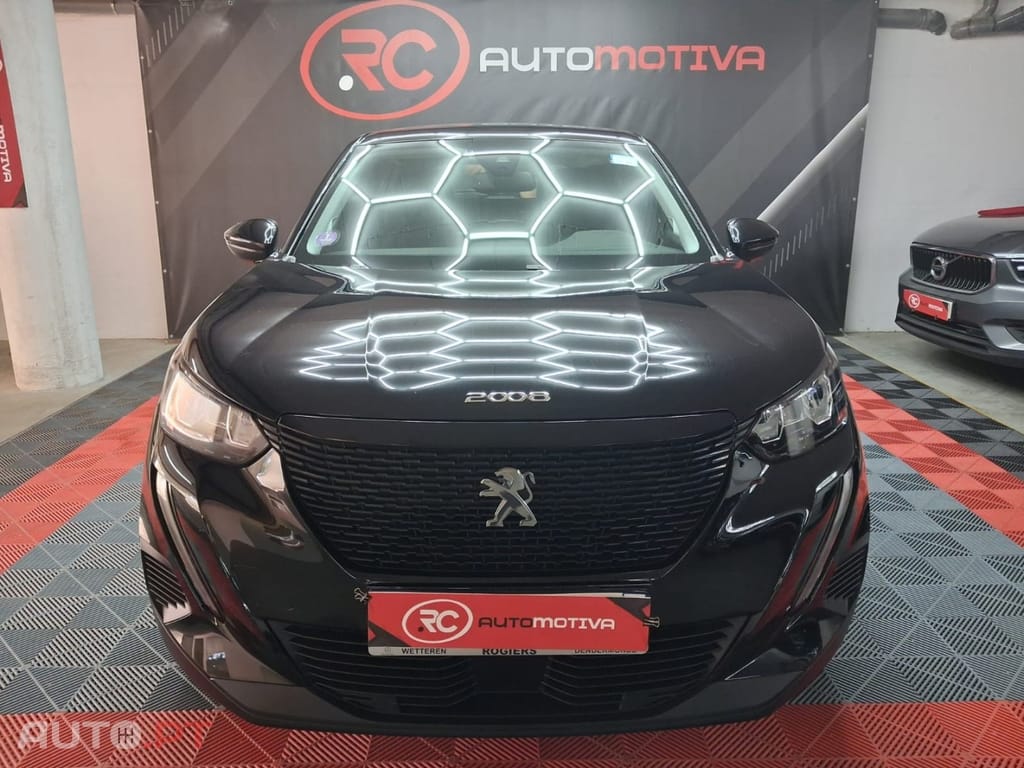 Peugeot 2008 1.2 PureTech Active Pack EAT8