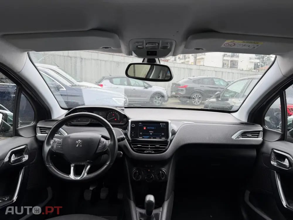 Peugeot 208 1.2 PureTech Style