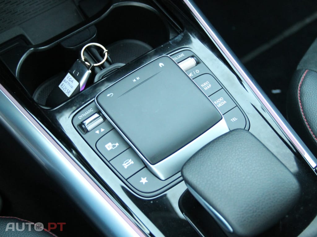 Mercedes-Benz EQA 250 AMG Line