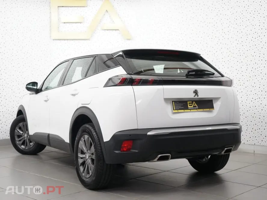 Peugeot 2008 1.2 PureTech Active Pack EAT8