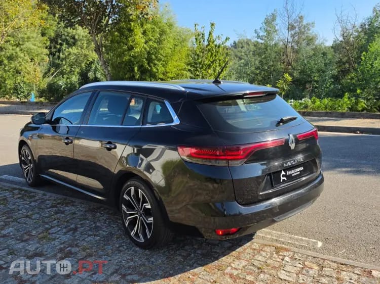 Renault Mégane Sport Tourer 1.5 Blue dCi Limited EDC