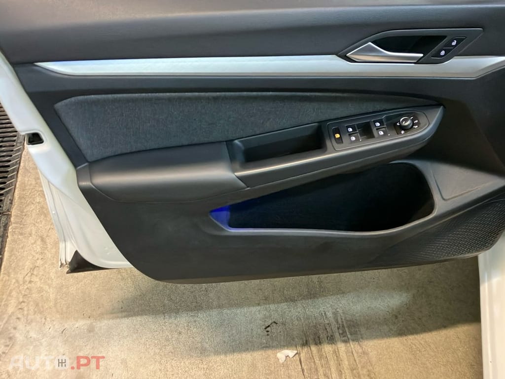 Volkswagen Golf 1.0 TSI Life