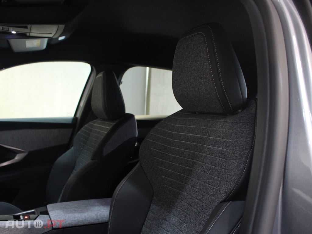 Peugeot 3008 1.2 Hybrid Allure e-DCS6