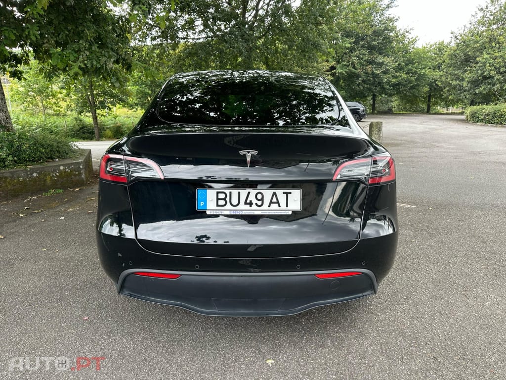 Tesla Model Y Long Range Tração Integral