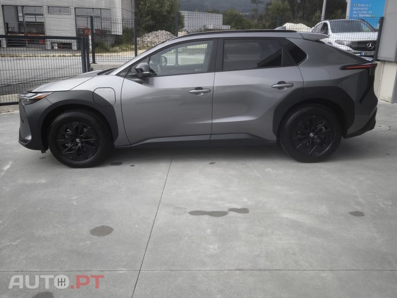 Toyota bZ4X 71,4 kWh Exclusive