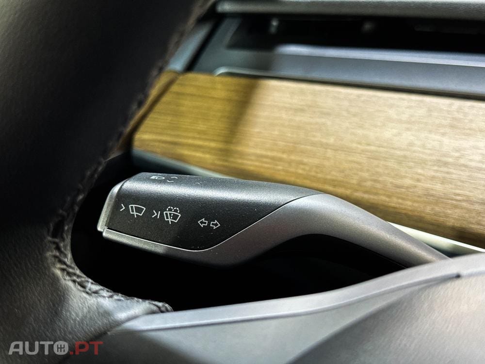 Tesla Model Y Long Range Dual Motor AWD