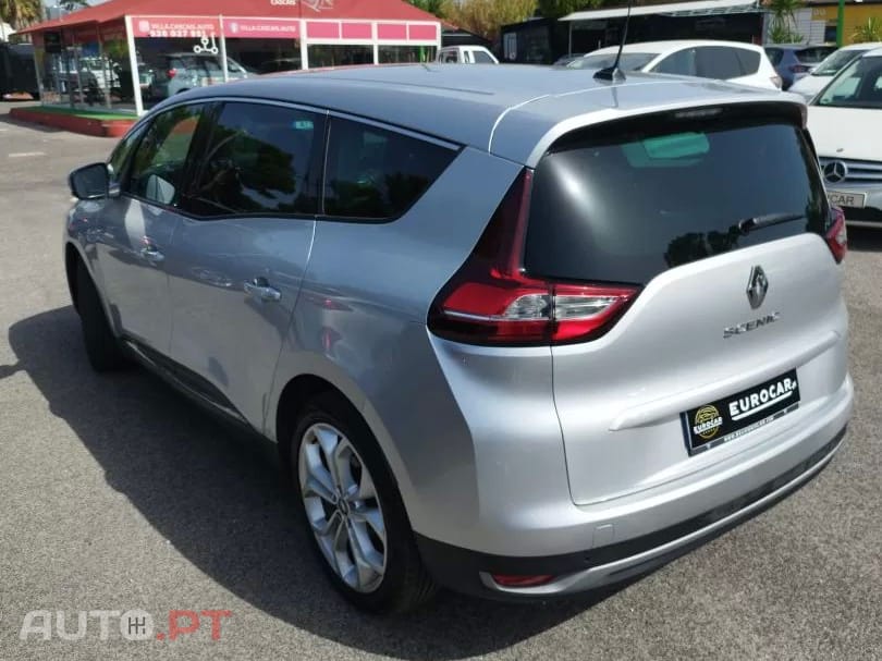 Renault Grand Scénic BLUE dCi 120 BLACK EDITION
