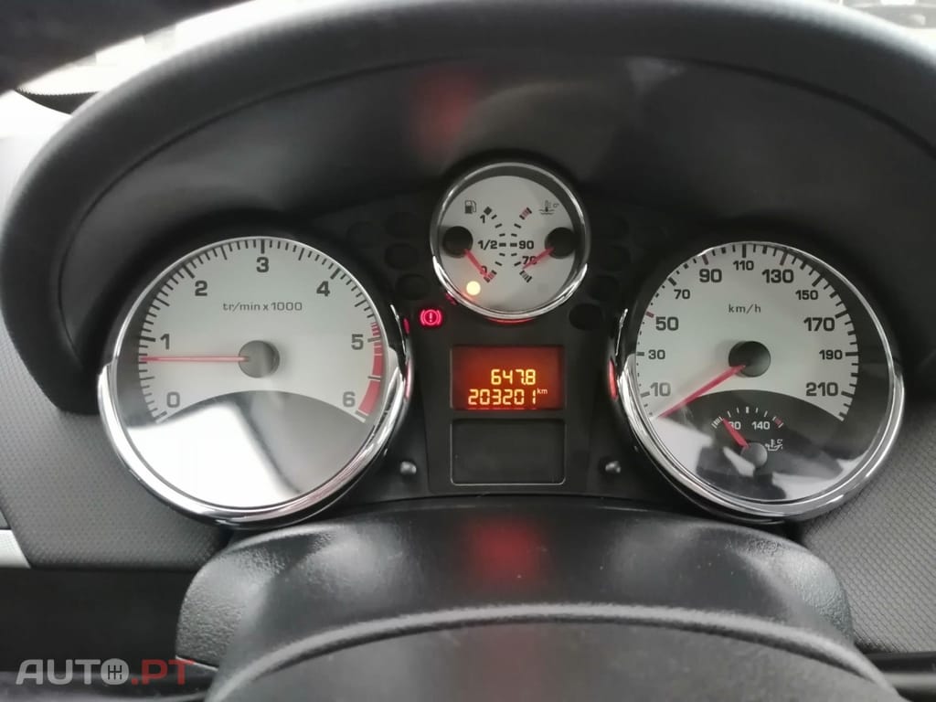 Peugeot 207 1.6 HDi 99g