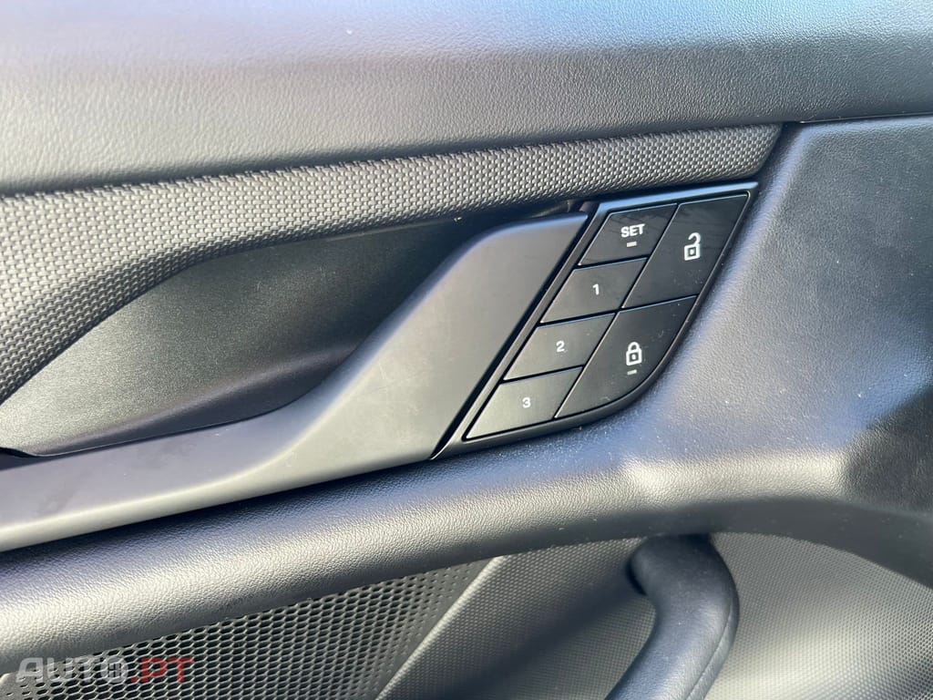 Porsche Taycan 4S