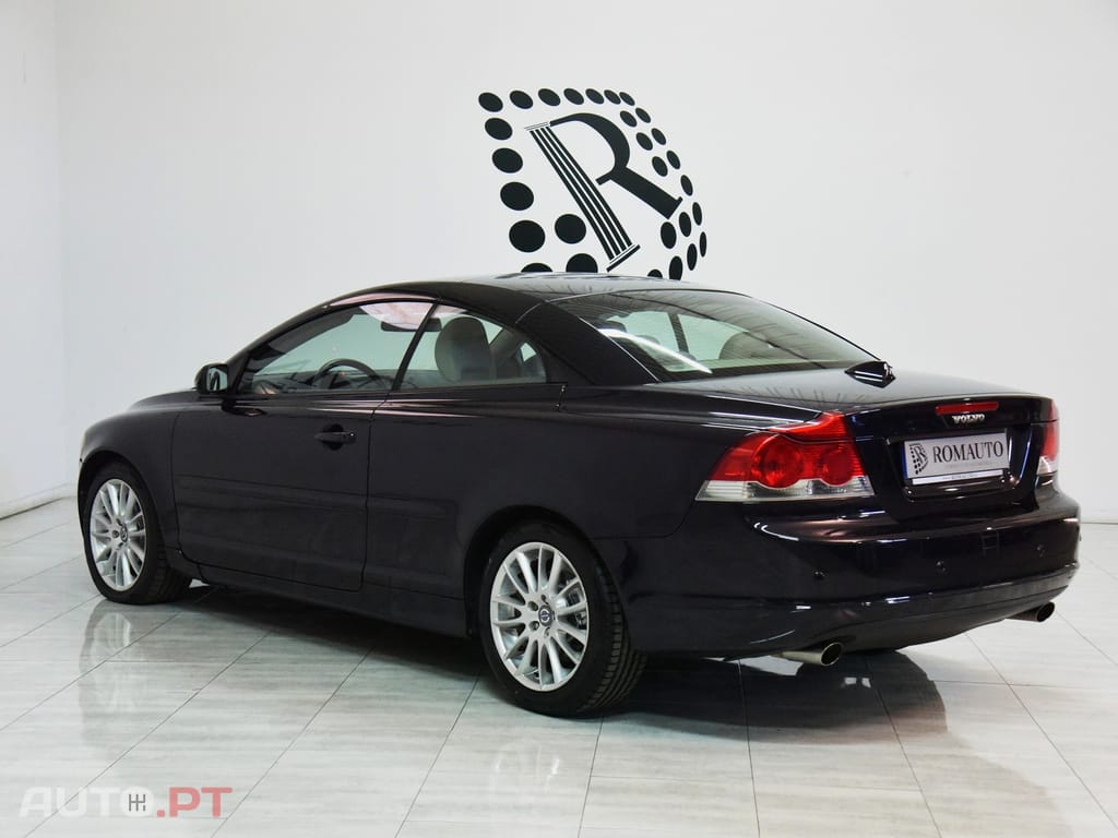 Volvo C70 2.4 D5 Momentum Geartronic